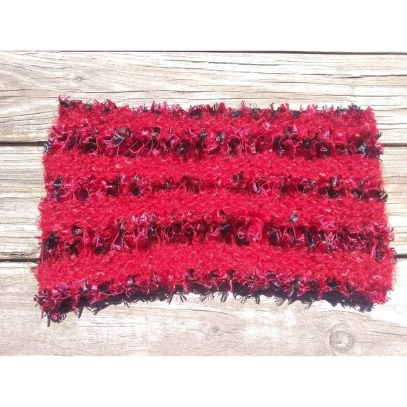 Women's Infinity Scarf Red Feather Boa Cowl Handmade Knit Fluffy Vegan OOAK - Picture 7 of 7